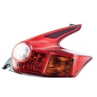 JUKE ФОНАРЬ ЗАДН ВНЕШН ПРАВ 11-  265501KA0A